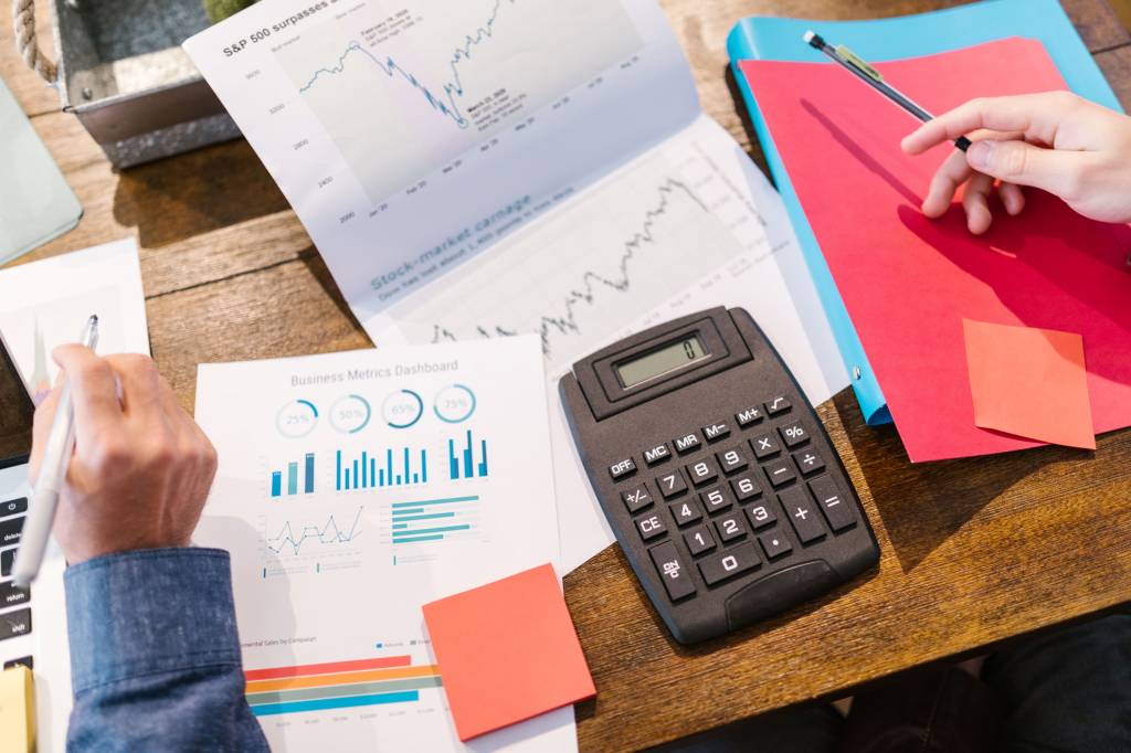 Private equity : avantages, risques et perspectives pour les investisseurs